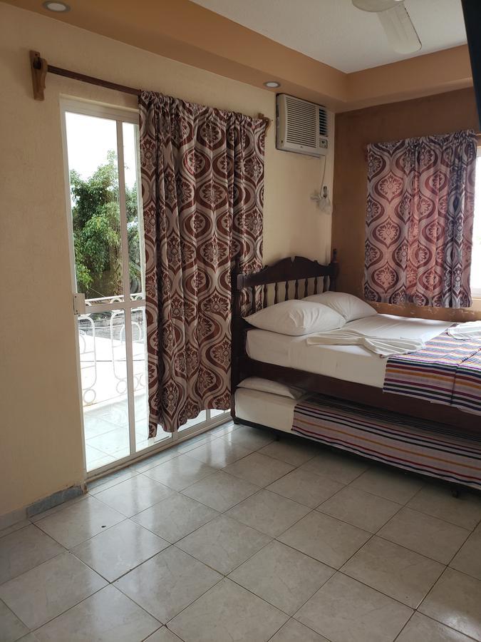 Hotel Cuarto Camino Playa Del Carmen Eksteriør bilde